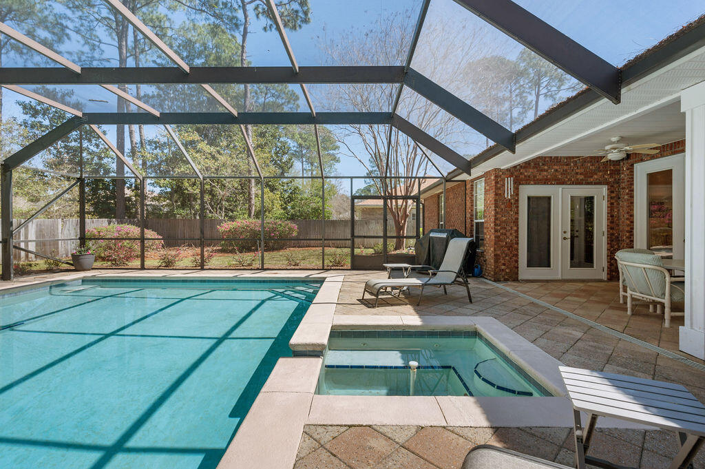 BAYSHORE PLACE PH 1 - Residential