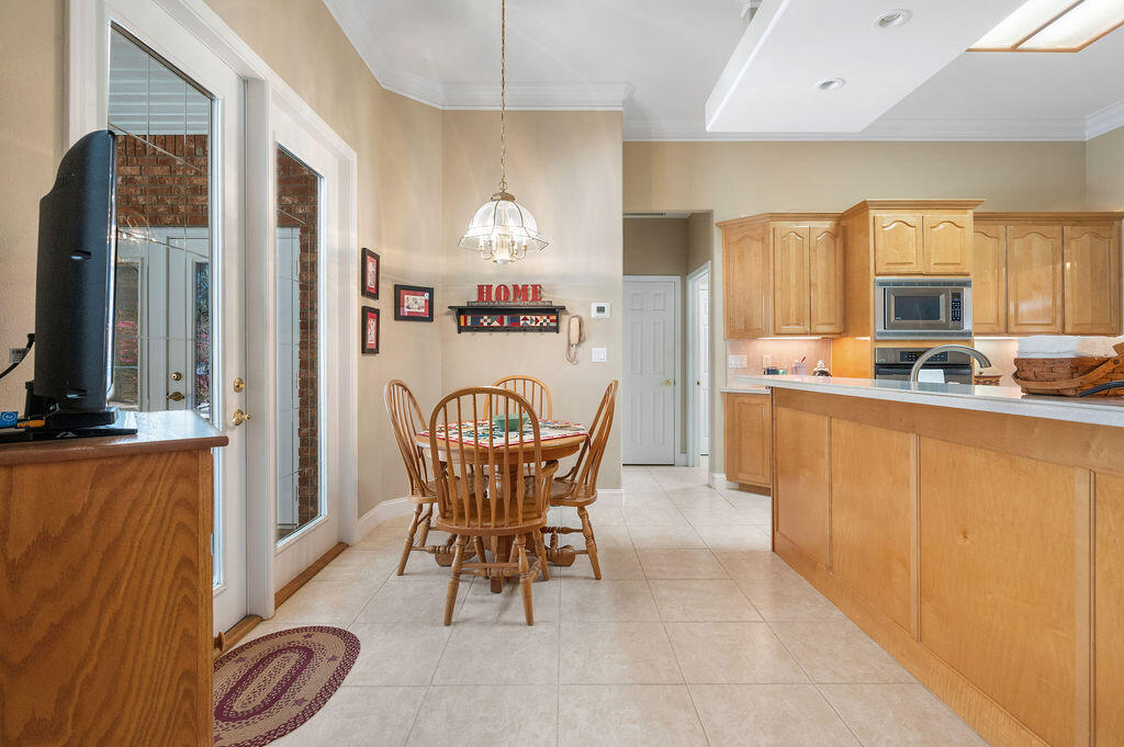 BAYSHORE PLACE PH 1 - Residential