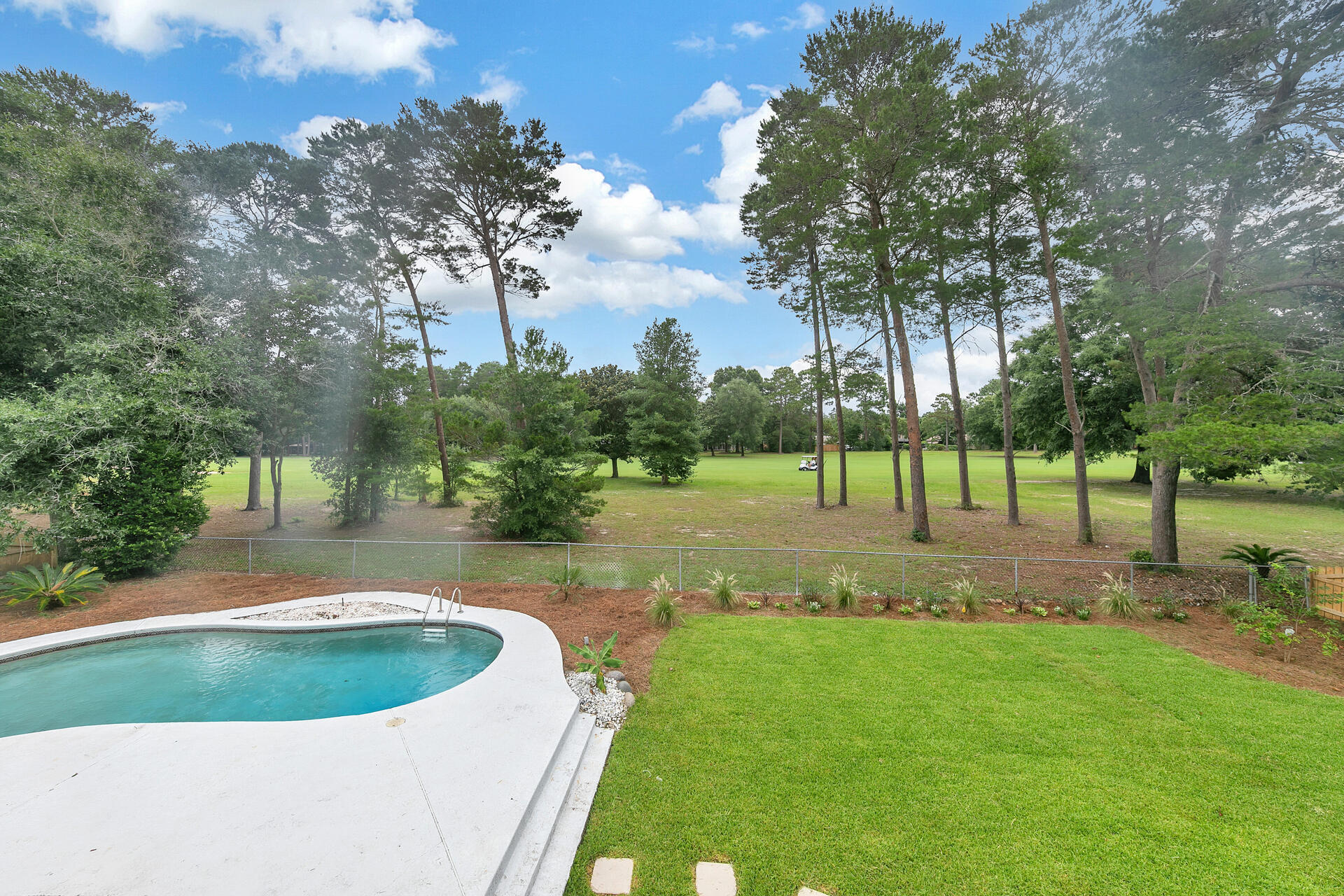 ROCKY BAYOU COUNTRY CLUB ESTATES 3 - Residential