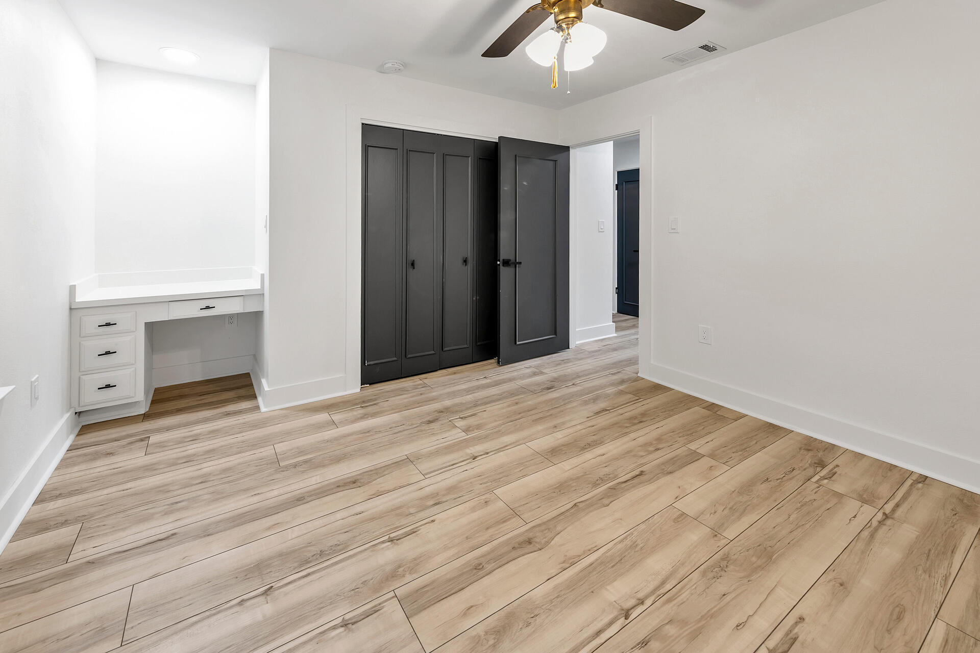 ROCKY BAYOU COUNTRY CLUB ESTATES 3 - Residential