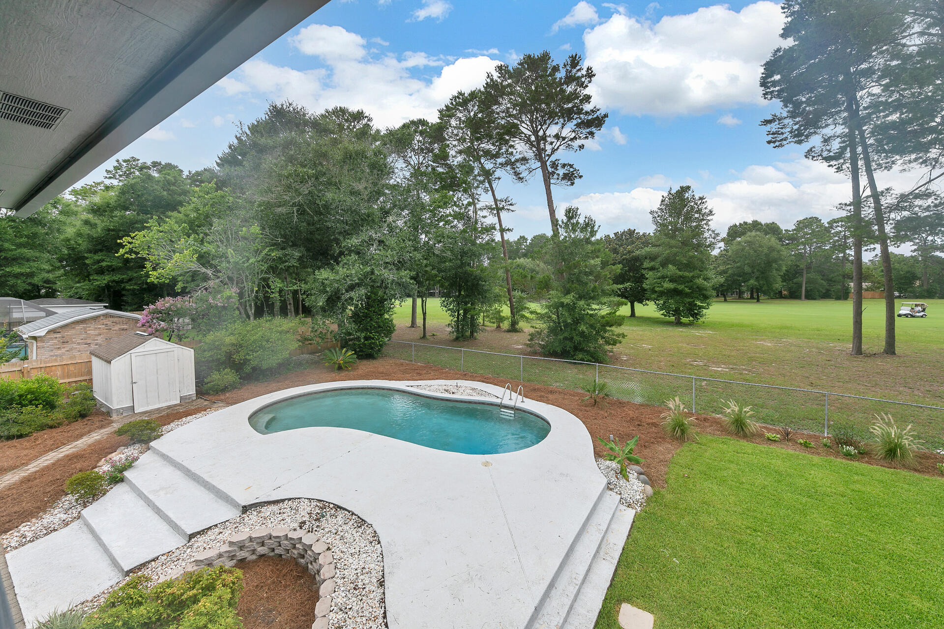 ROCKY BAYOU COUNTRY CLUB ESTATES 3 - Residential