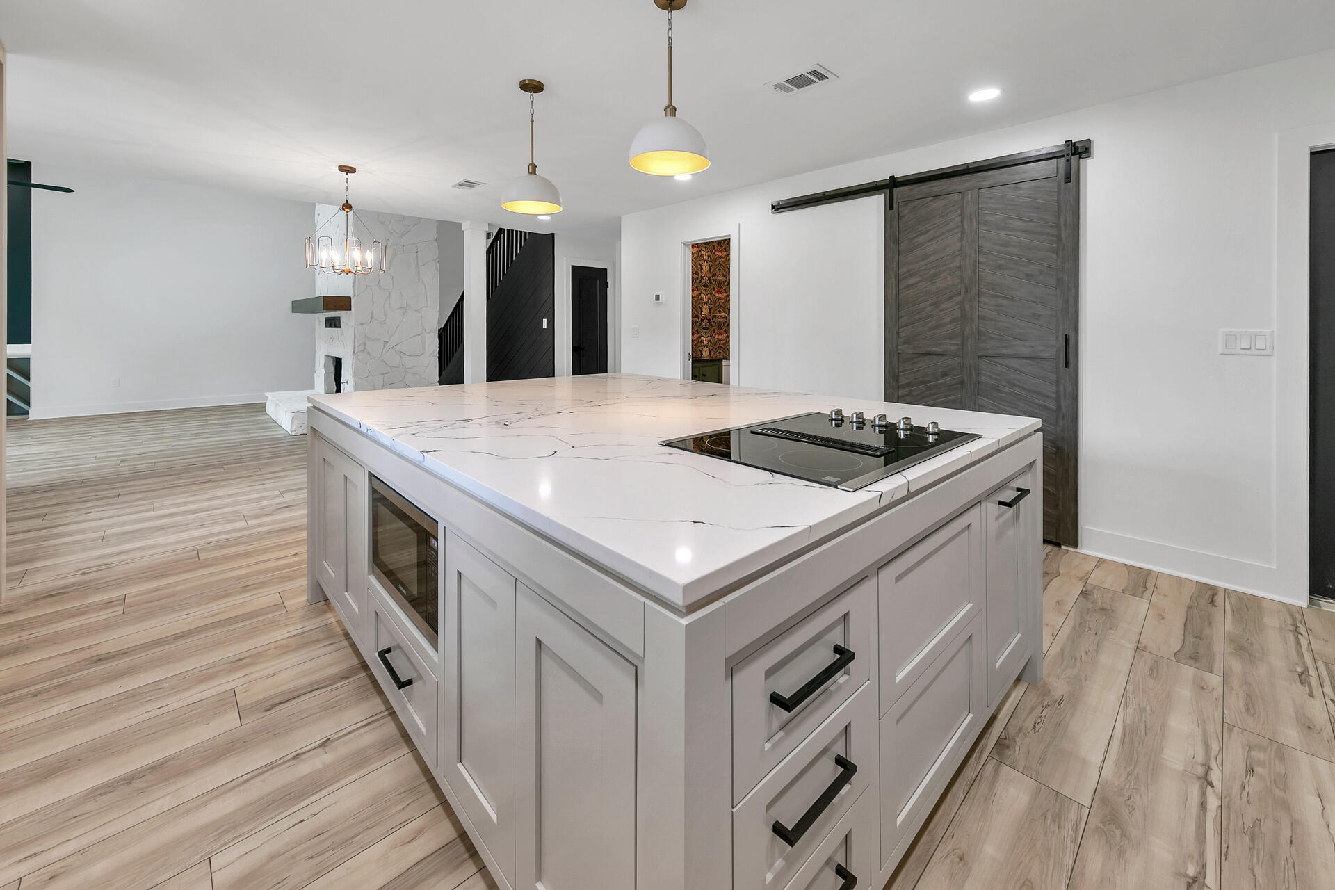 ROCKY BAYOU COUNTRY CLUB ESTATES 3 - Residential