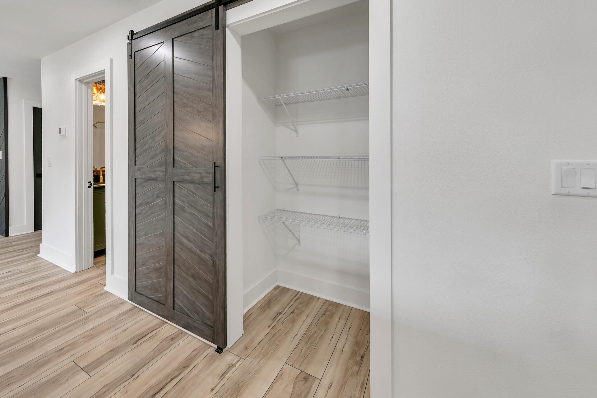 ROCKY BAYOU COUNTRY CLUB ESTATES 3 - Residential