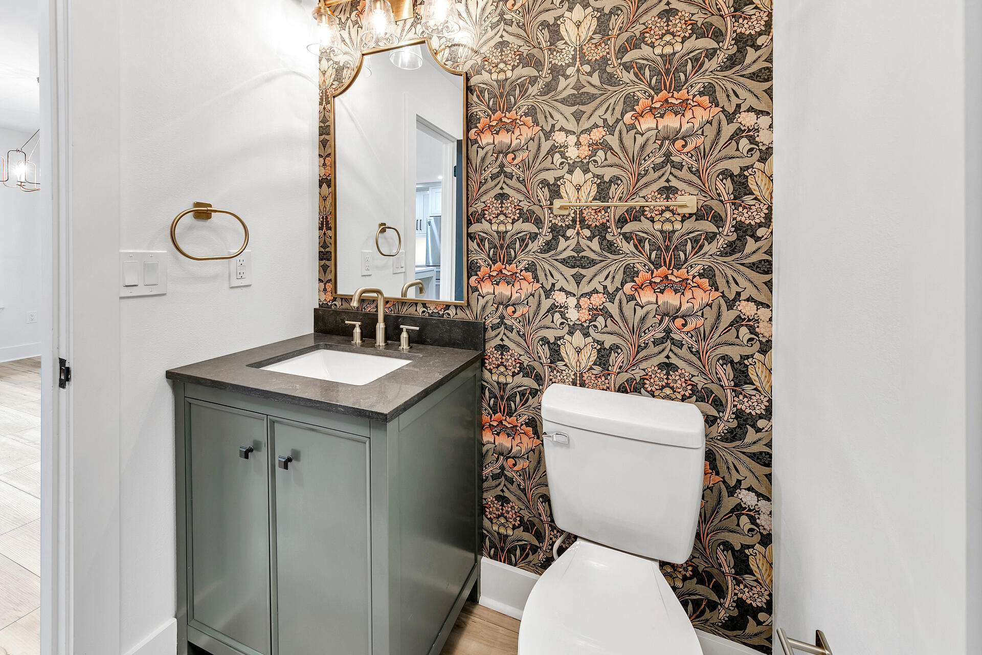 ROCKY BAYOU COUNTRY CLUB ESTATES 3 - Residential