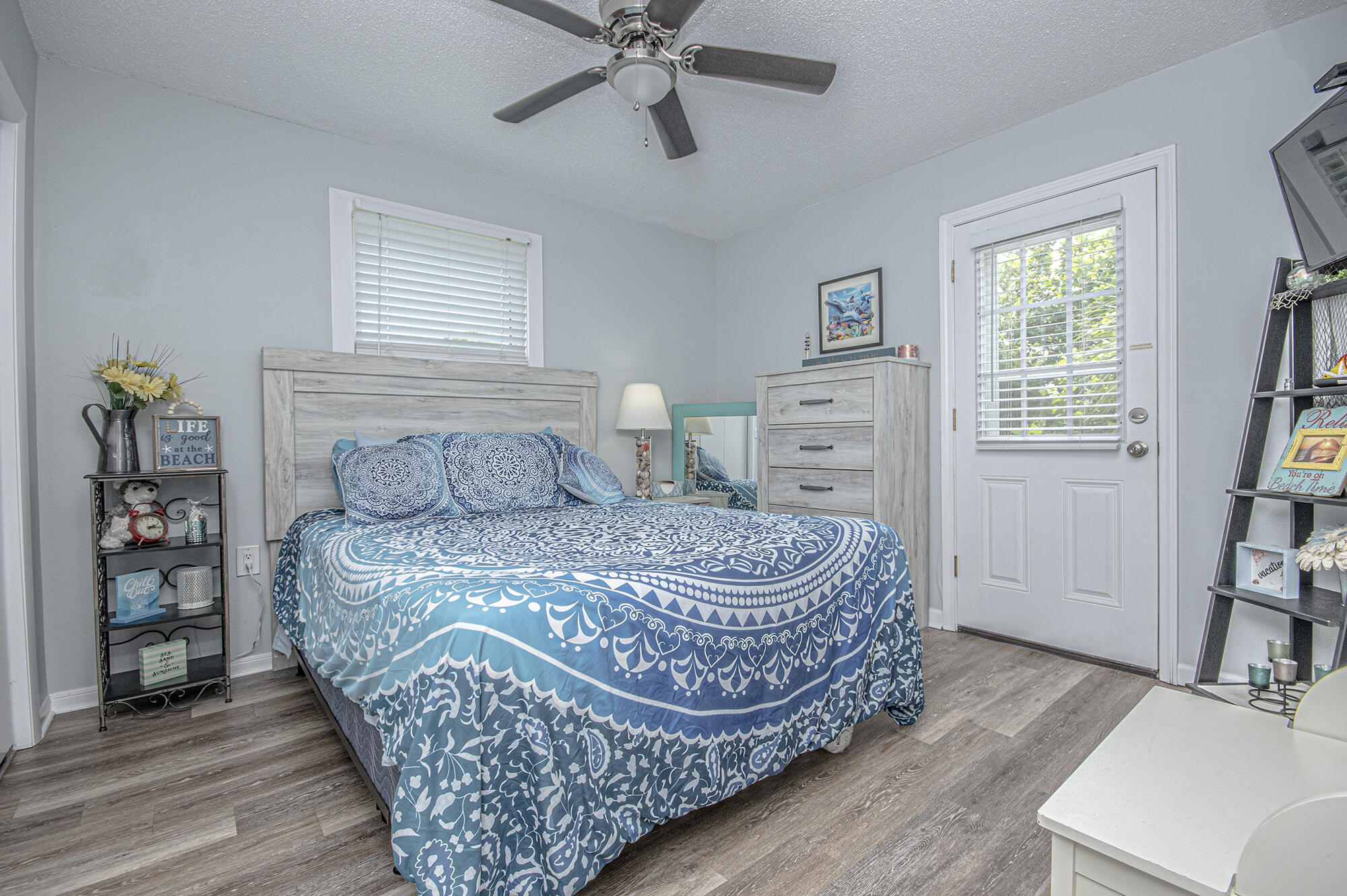 SILVER SANDS UNIT 1 - Residential