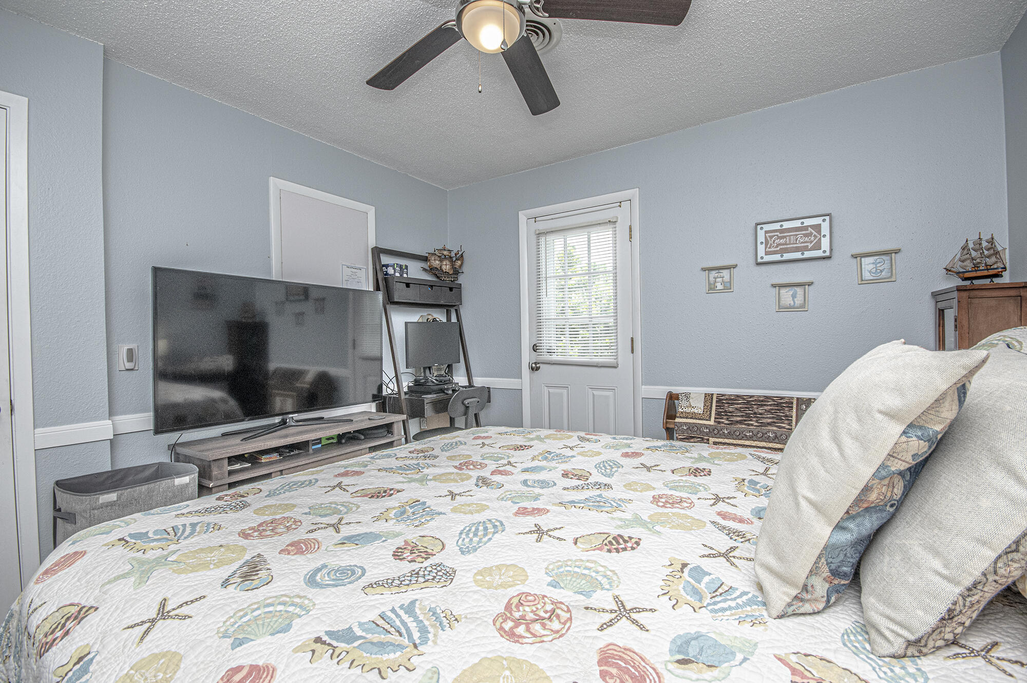 SILVER SANDS UNIT 1 - Residential