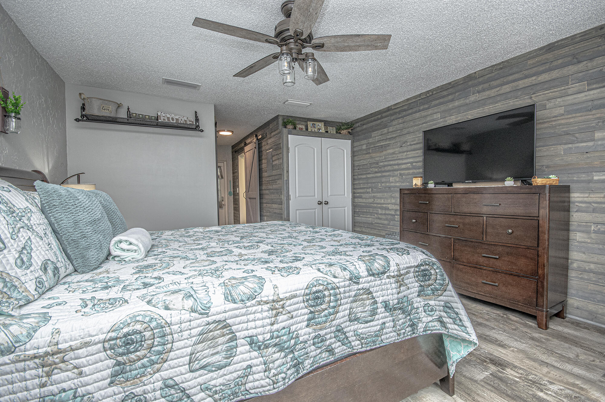 SILVER SANDS UNIT 1 - Residential