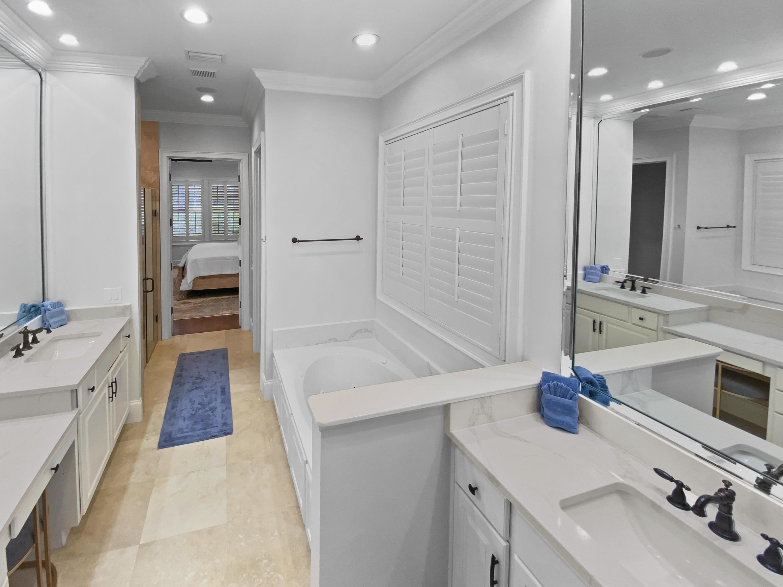 BURNT PINE - Residential