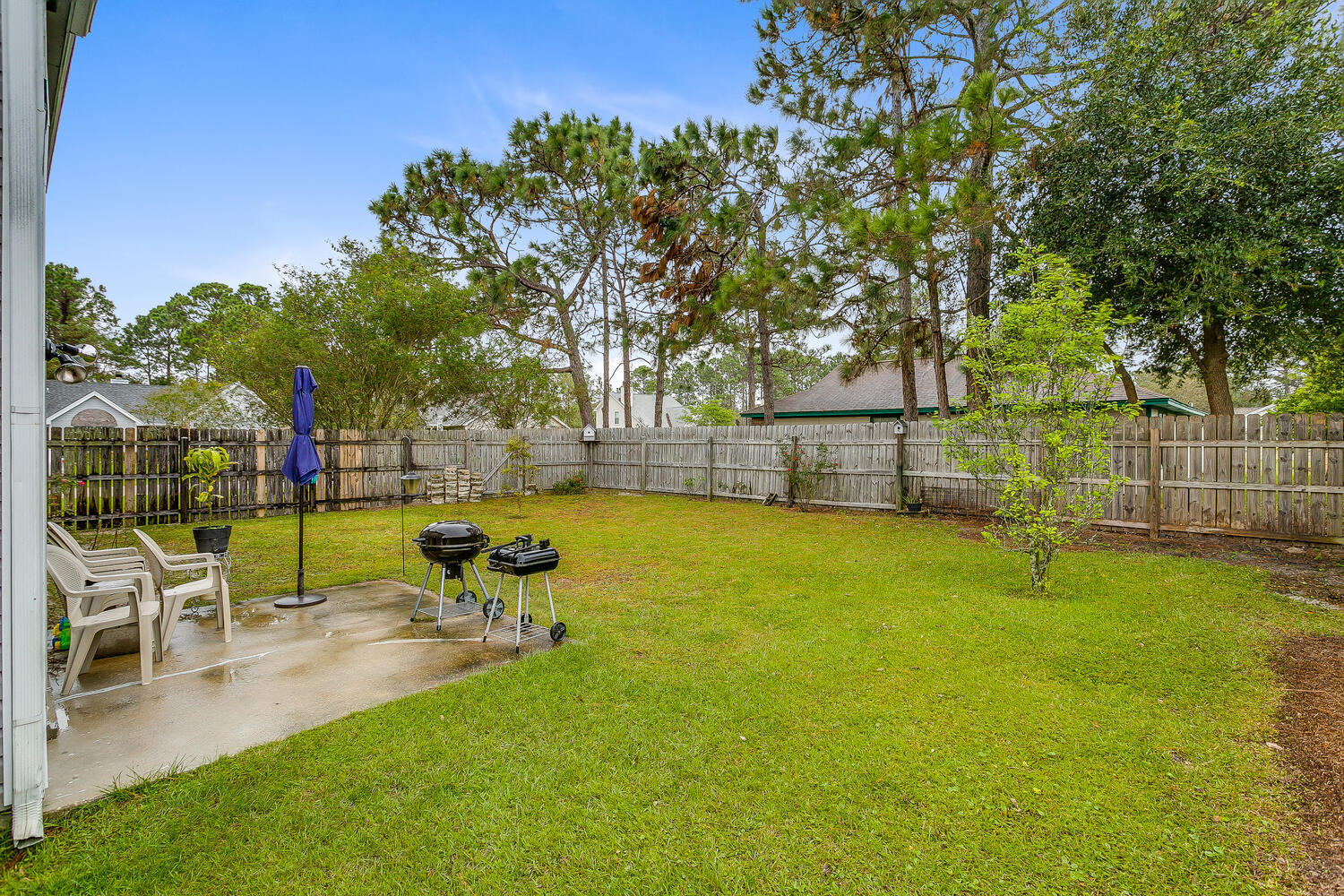 WHITNEY PINES - Residential