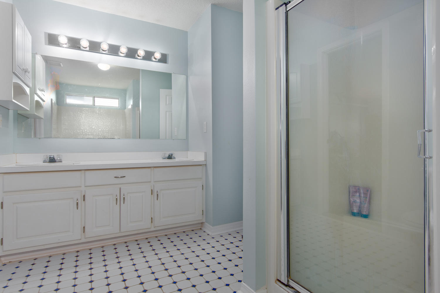 SCRANTON ESTATES - Residential