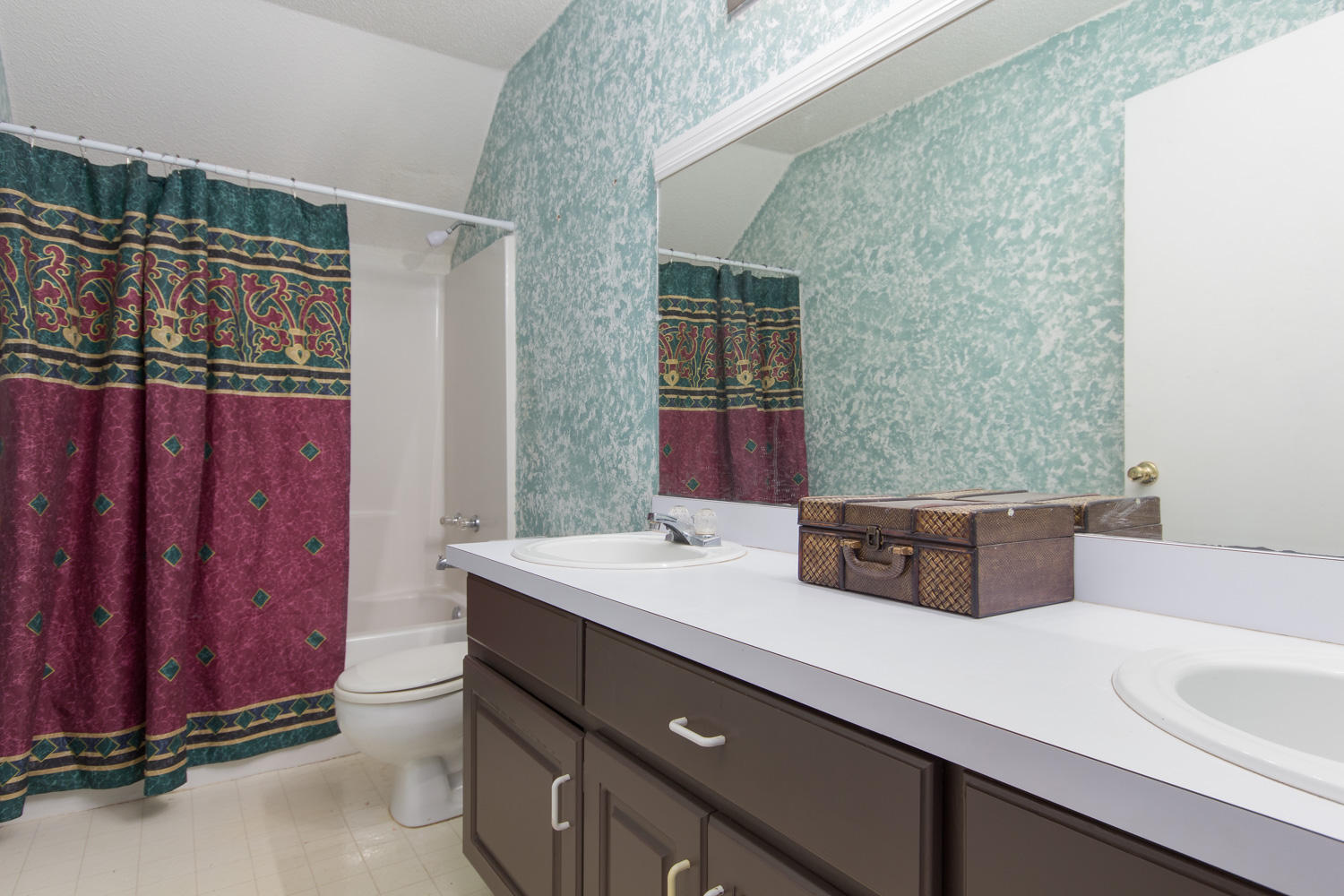 SCRANTON ESTATES - Residential