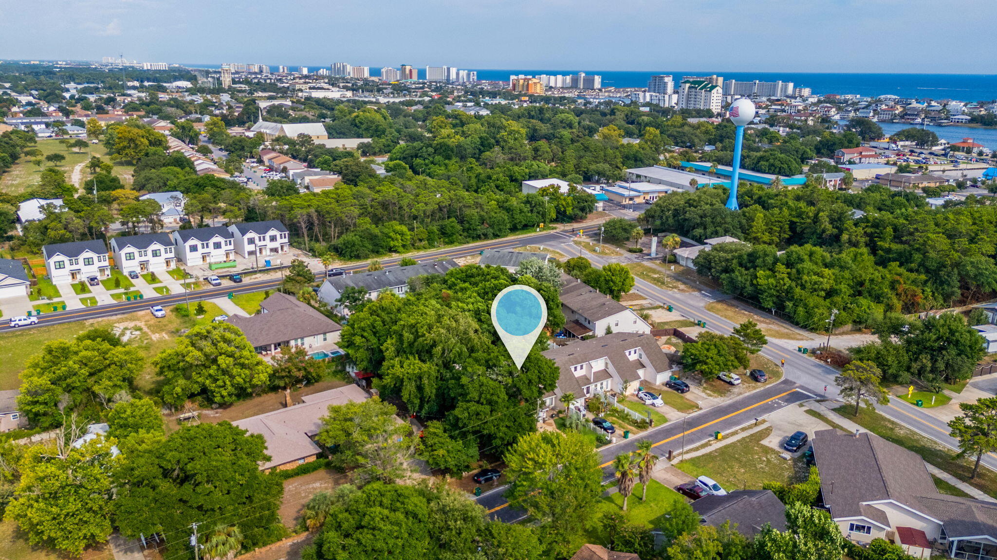 DESTIN GARDEN T/H AMEND - Residential