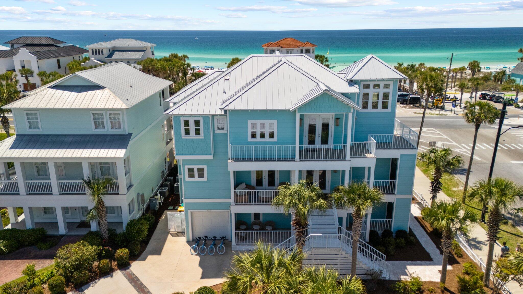 CRYSTAL SHORES - Residential