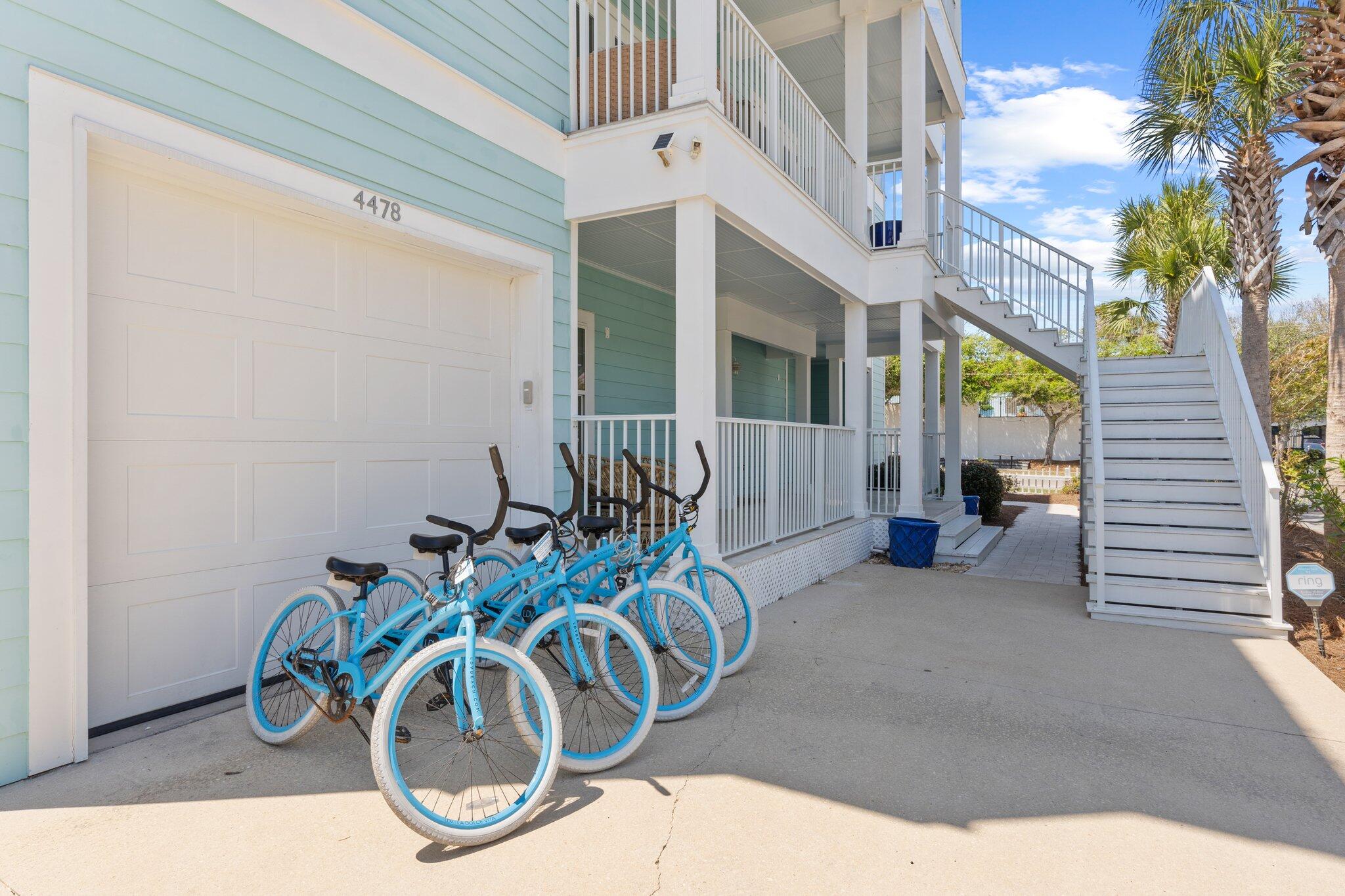 CRYSTAL SHORES - Residential