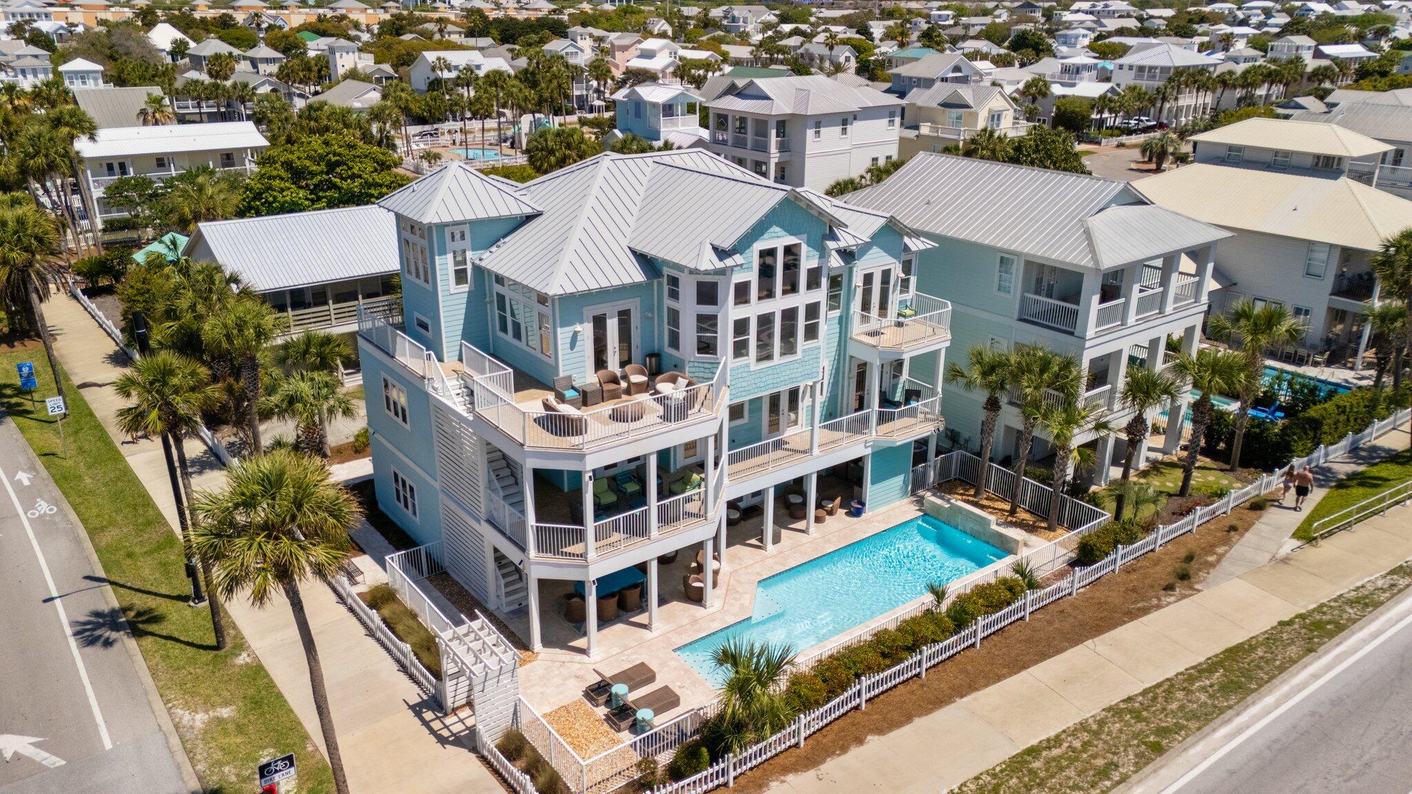 CRYSTAL SHORES - Residential