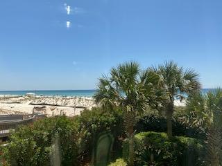 REGENCY TOWERS - Residential