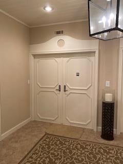 REGENCY TOWERS - Residential