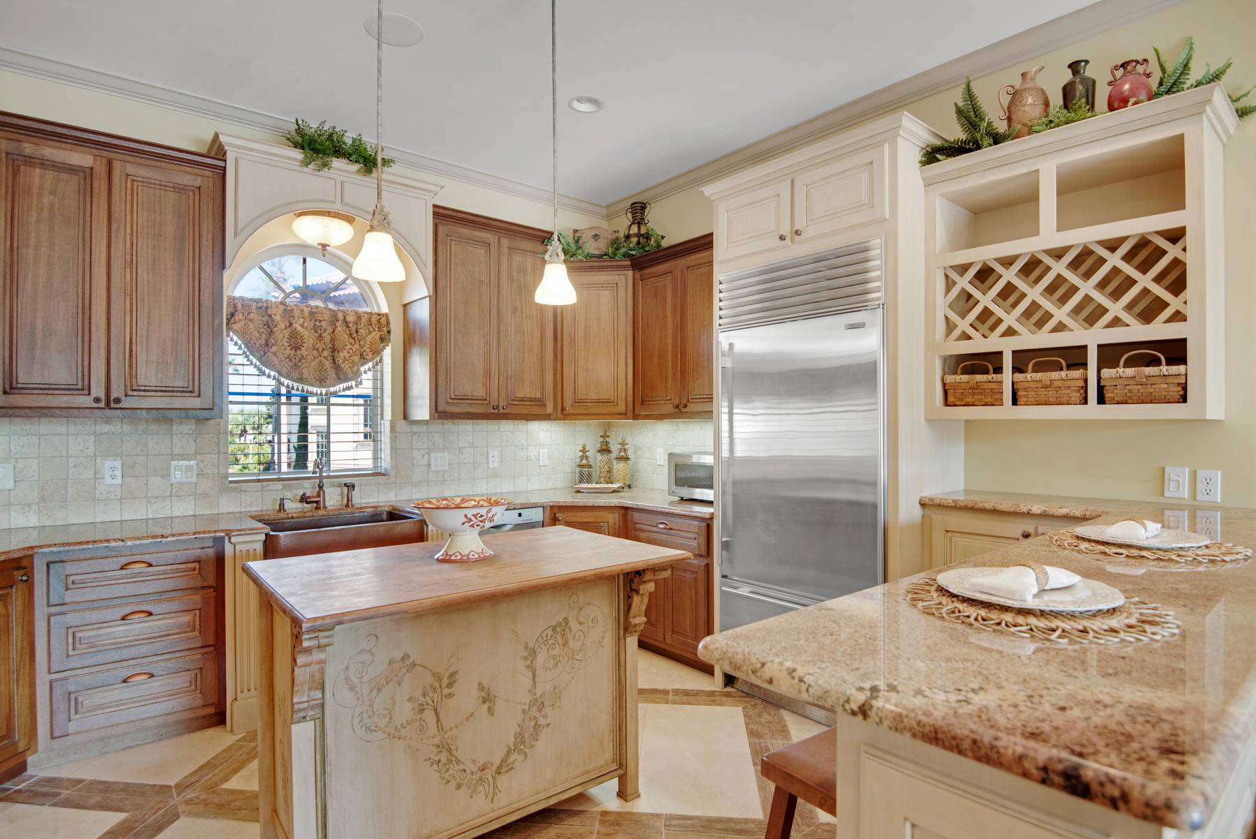 SAINT TROPEZ - Residential