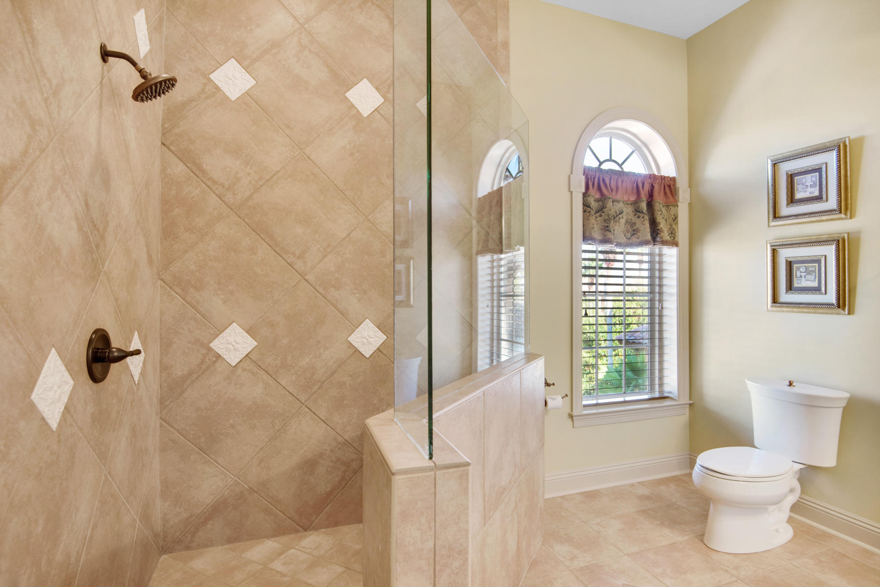 SAINT TROPEZ - Residential