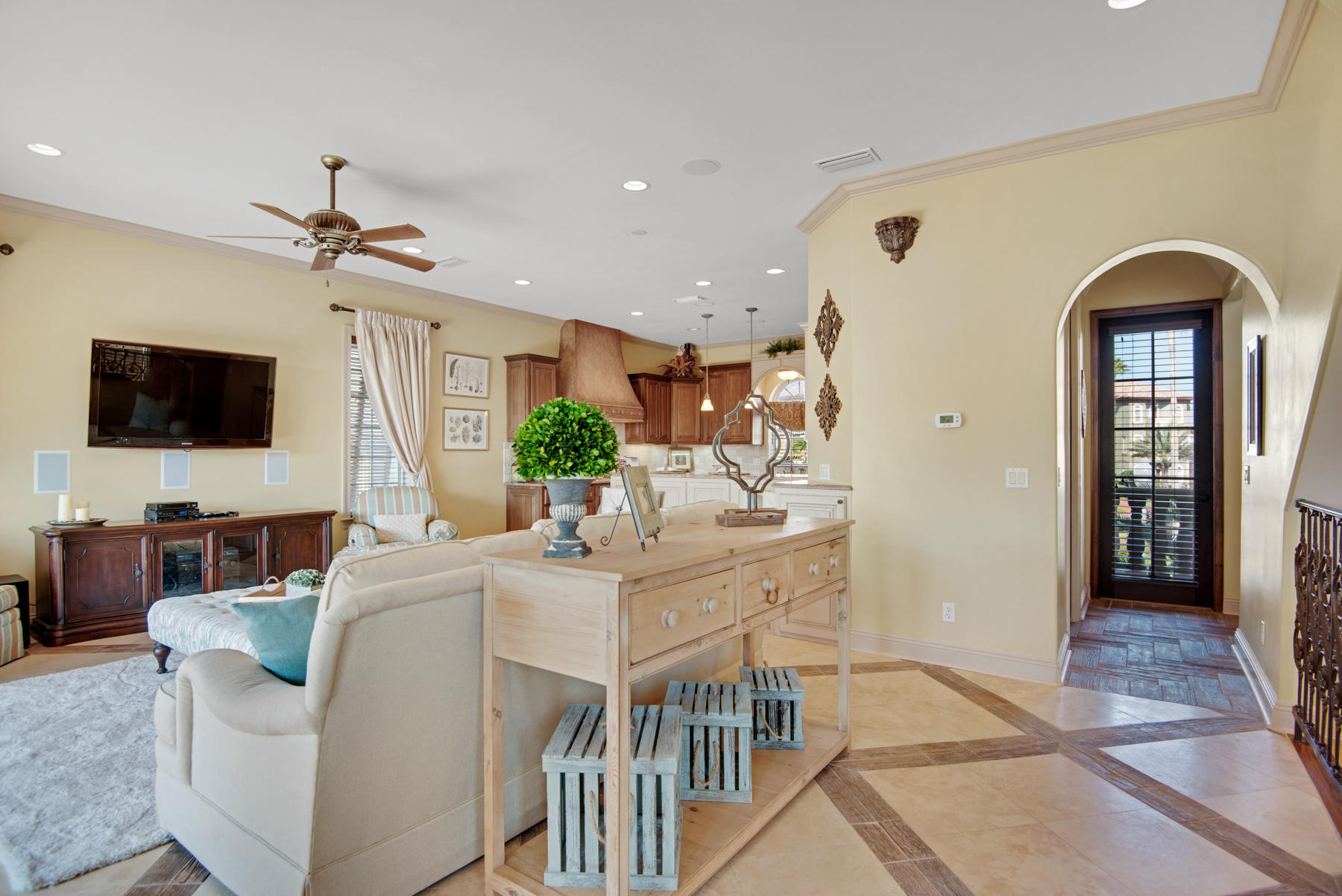 SAINT TROPEZ - Residential