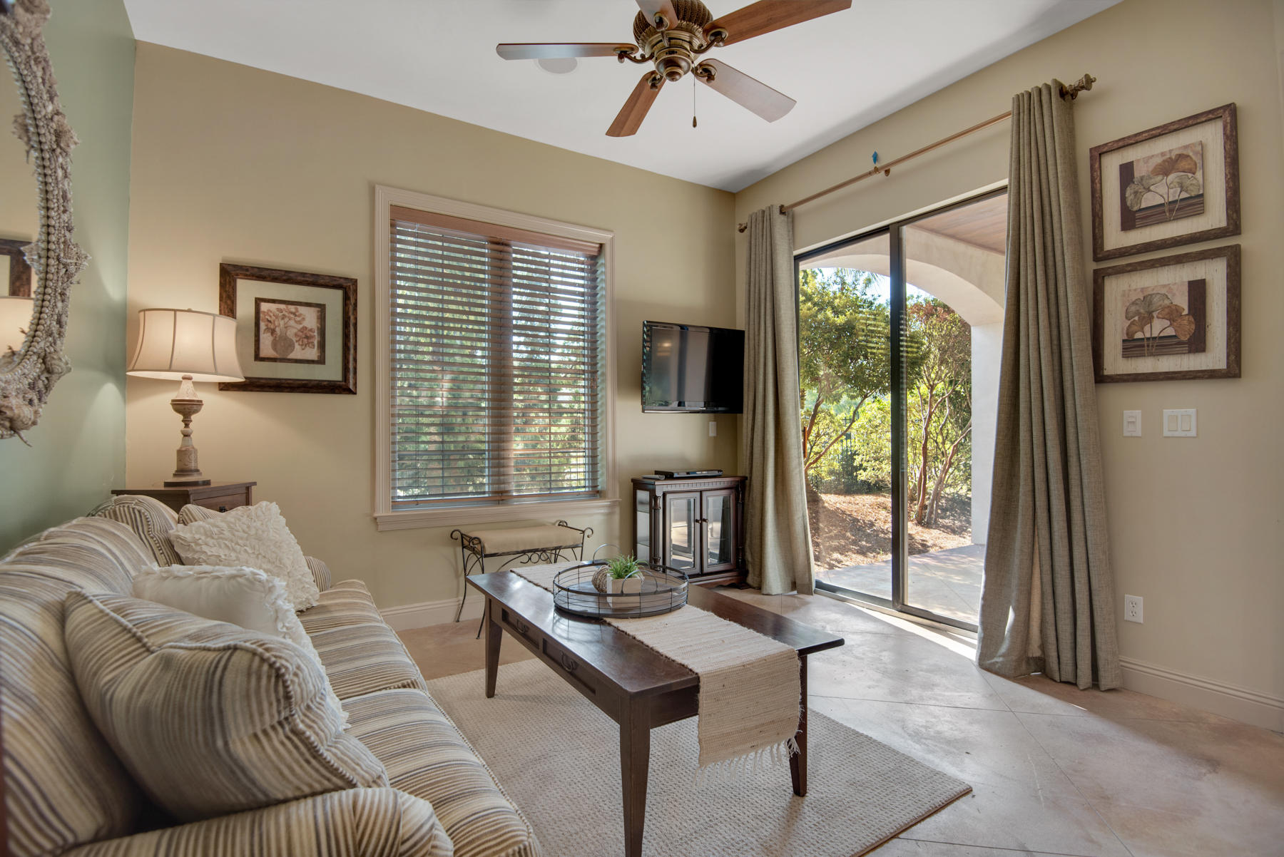 SAINT TROPEZ - Residential