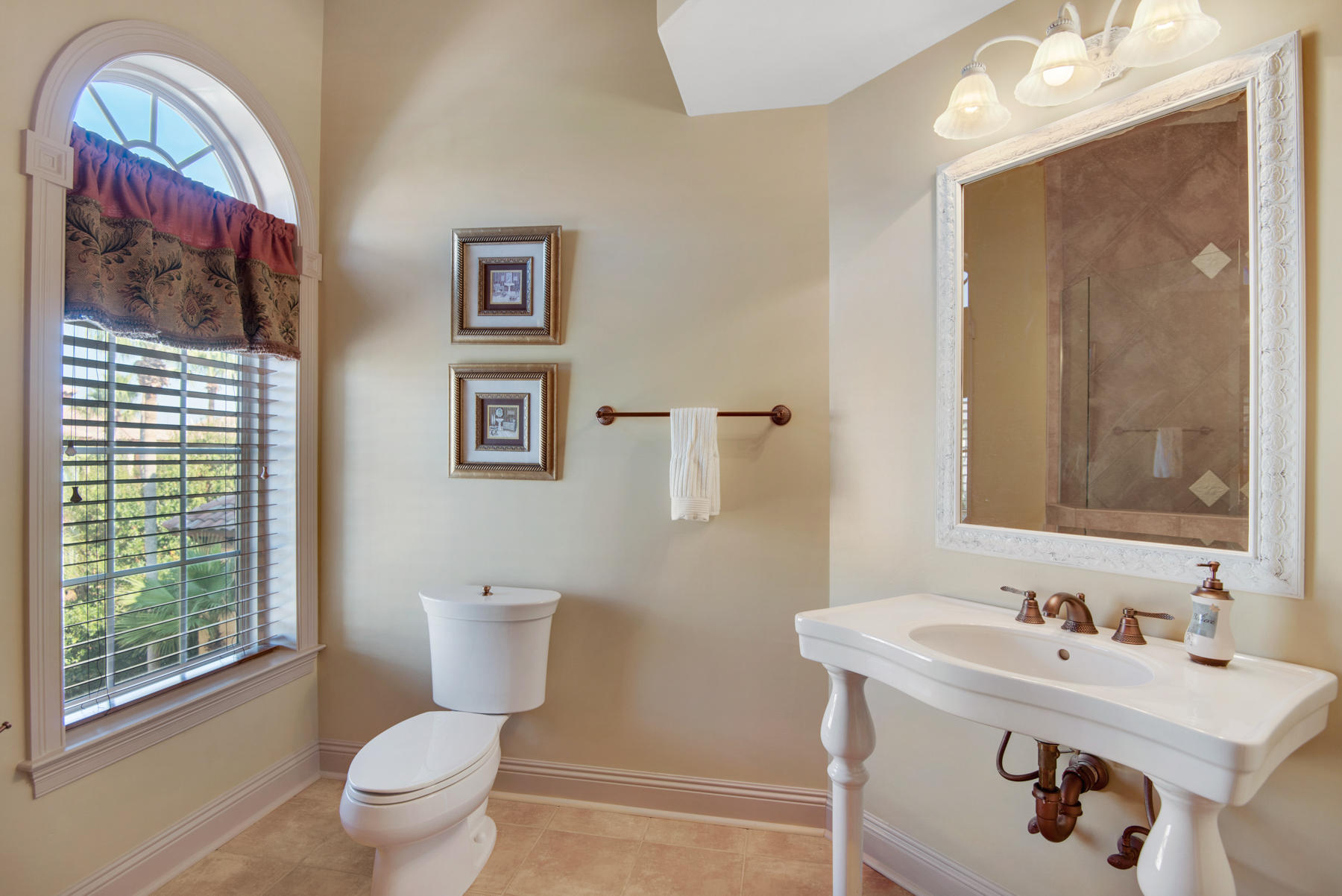 SAINT TROPEZ - Residential