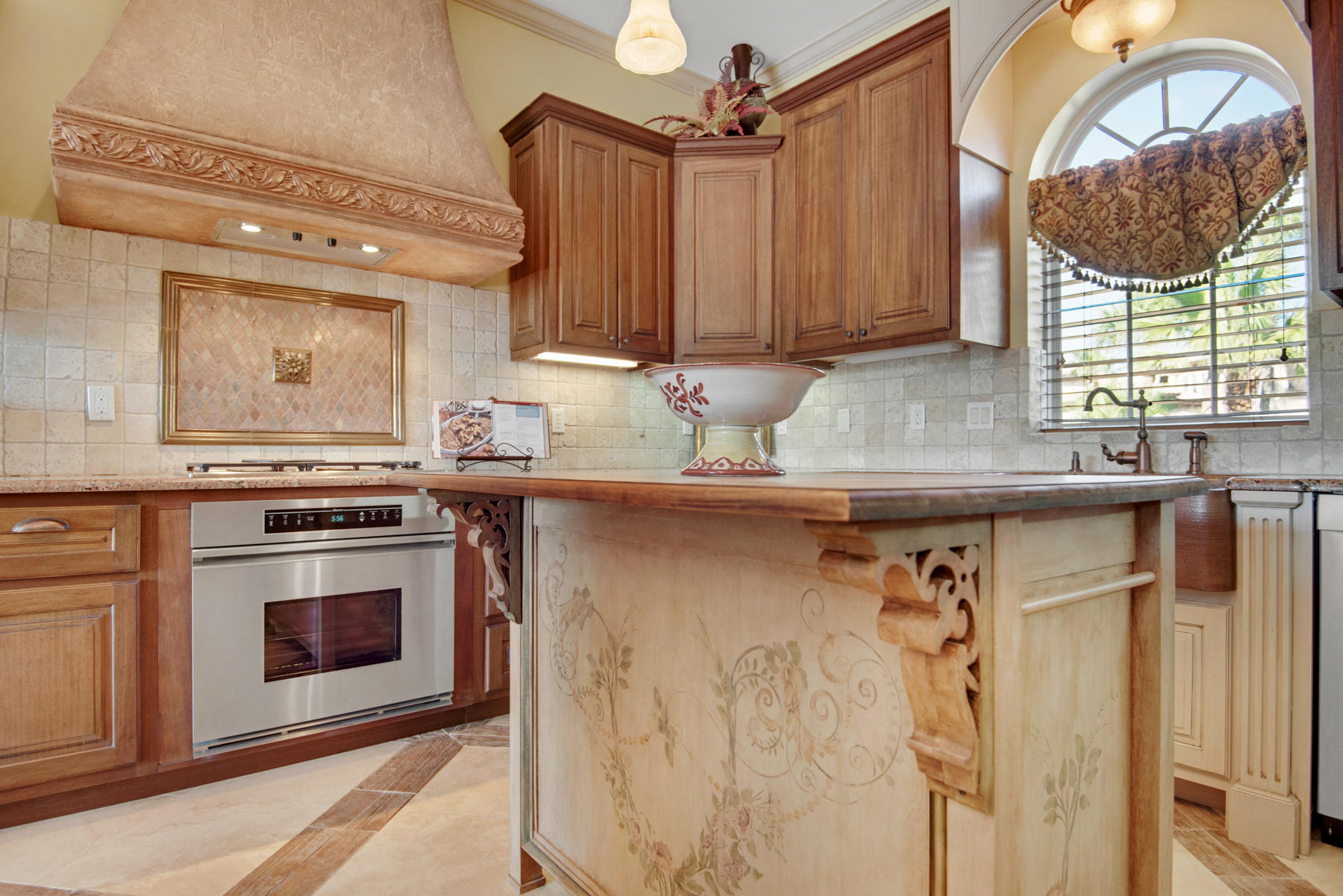 SAINT TROPEZ - Residential