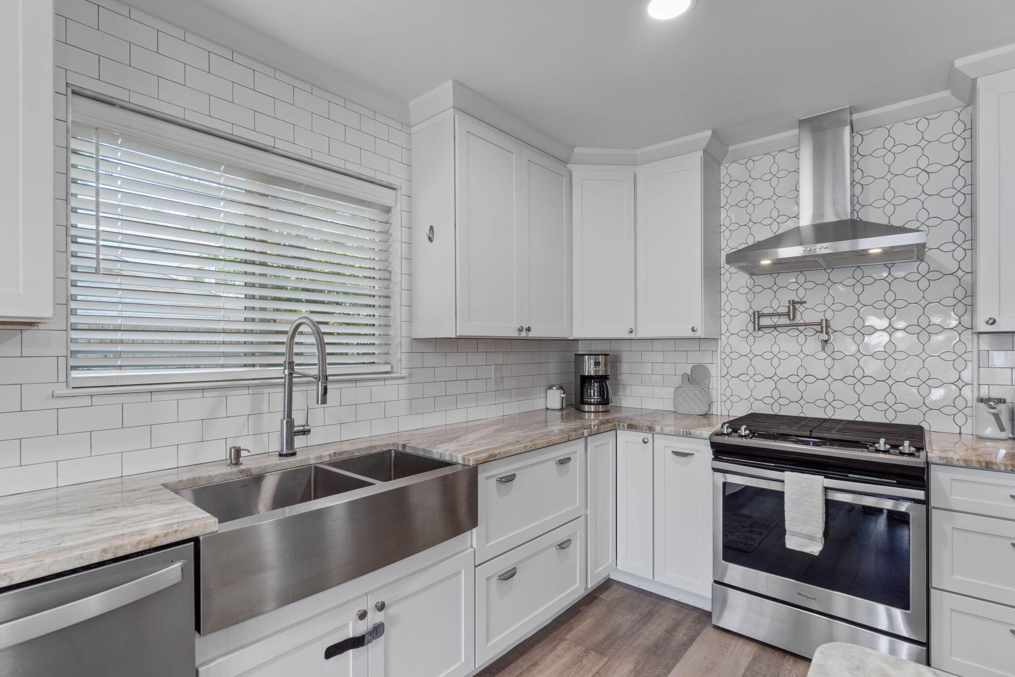 COLONY ESTATES - Residential