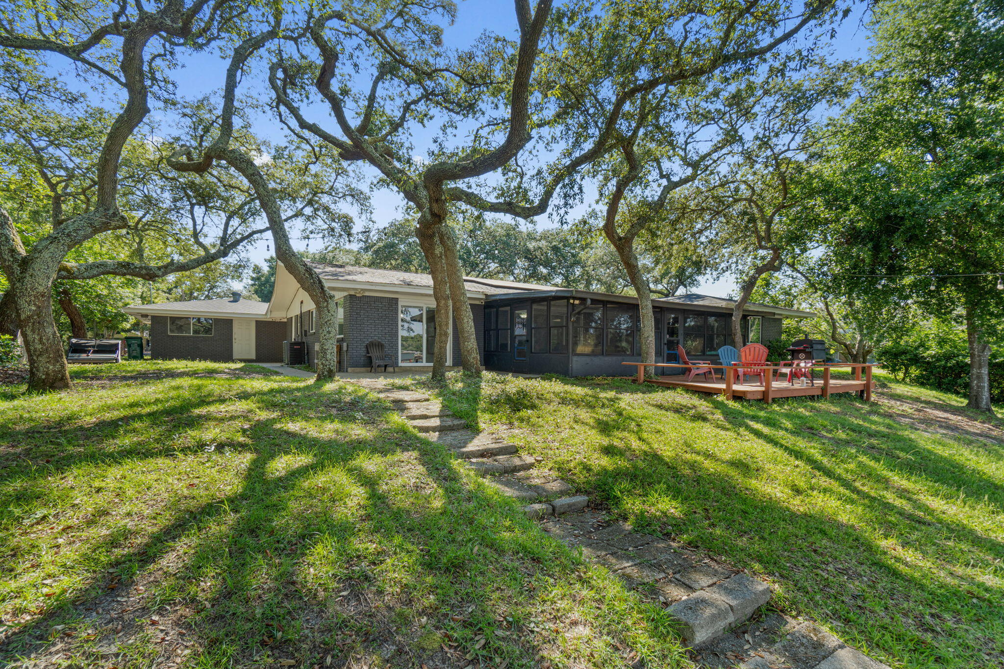 COLONY ESTATES - Residential