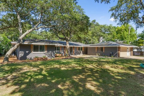 A home in Fort Walton Beach