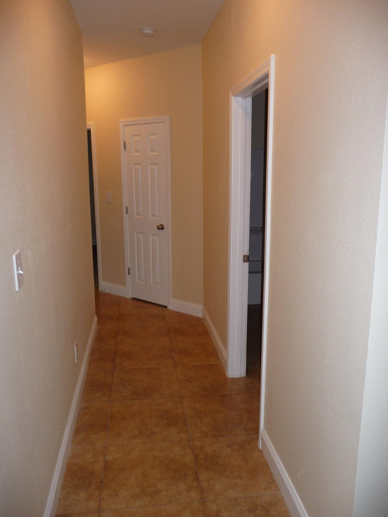 VESTS HEIGHTS 1ST ADEN - Residential