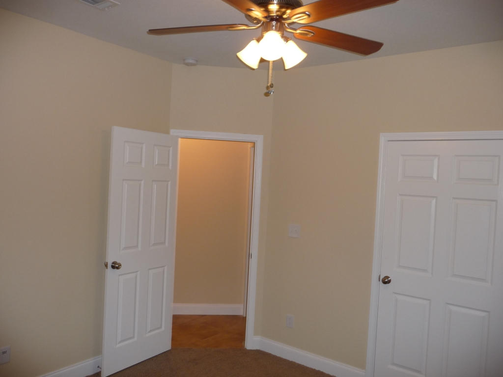 VESTS HEIGHTS 1ST ADEN - Residential