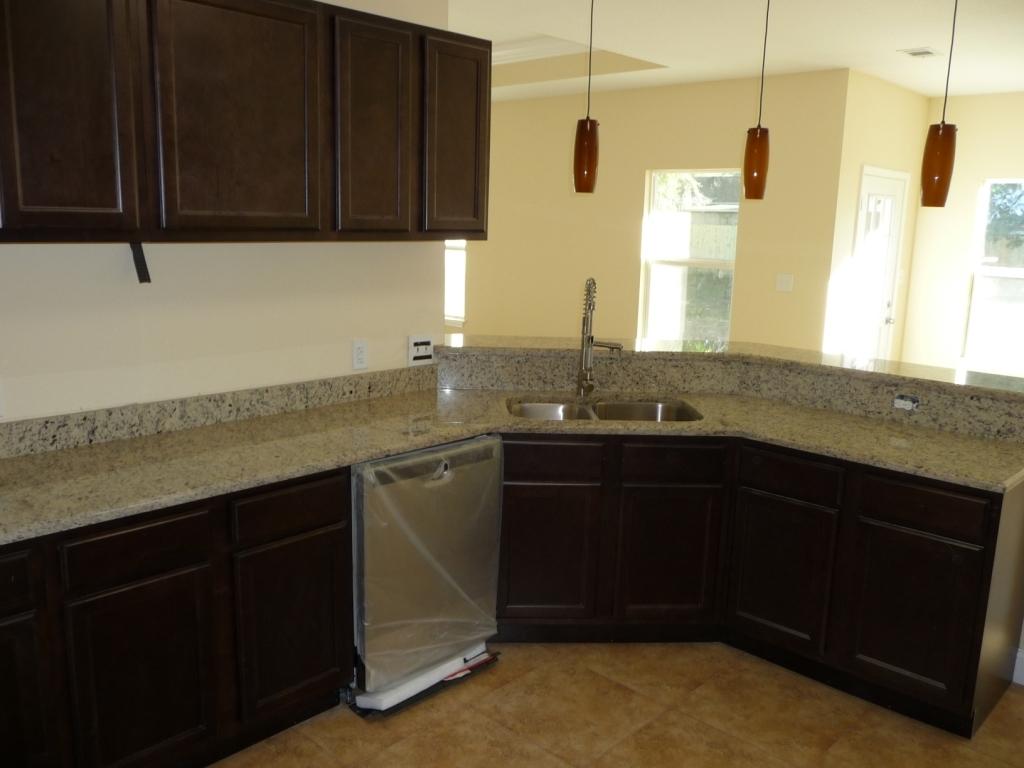 VESTS HEIGHTS 1ST ADEN - Residential