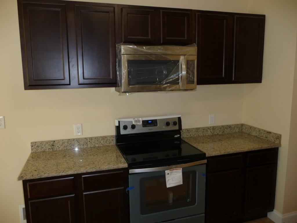 VESTS HEIGHTS 1ST ADEN - Residential