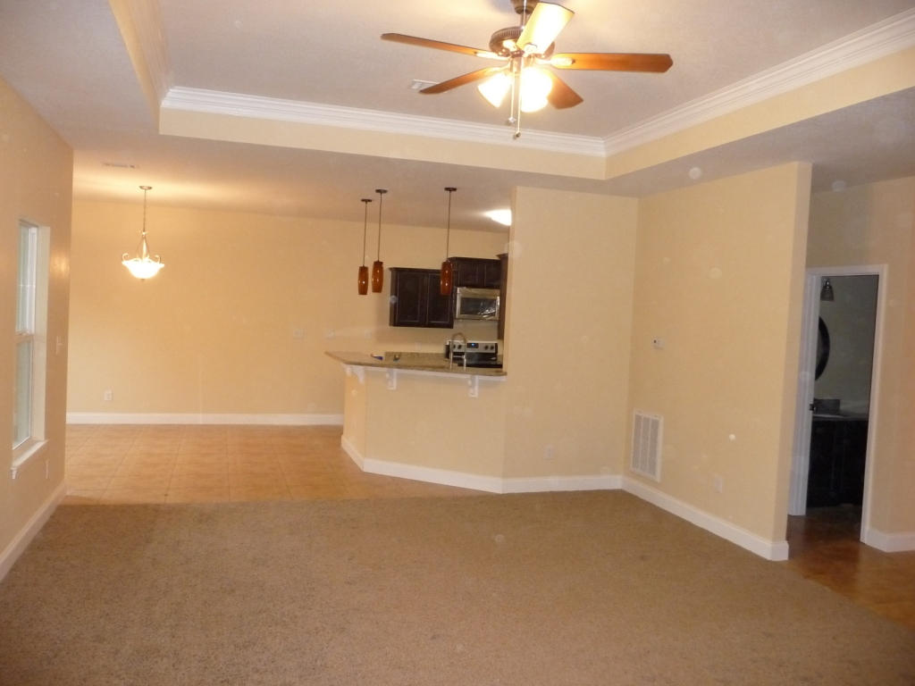 VESTS HEIGHTS 1ST ADEN - Residential