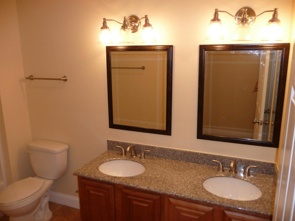 VESTS HEIGHTS 1ST ADEN - Residential