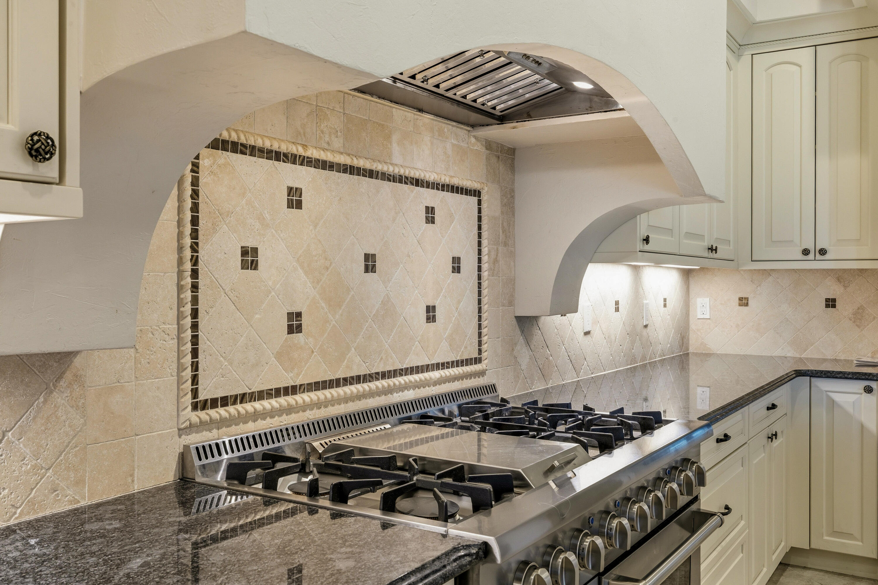 REGATTA BAY PATIO HOMES - Residential