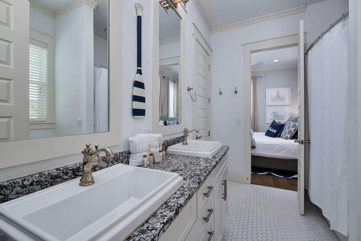 SEACREST BEACH PH 2 - Residential