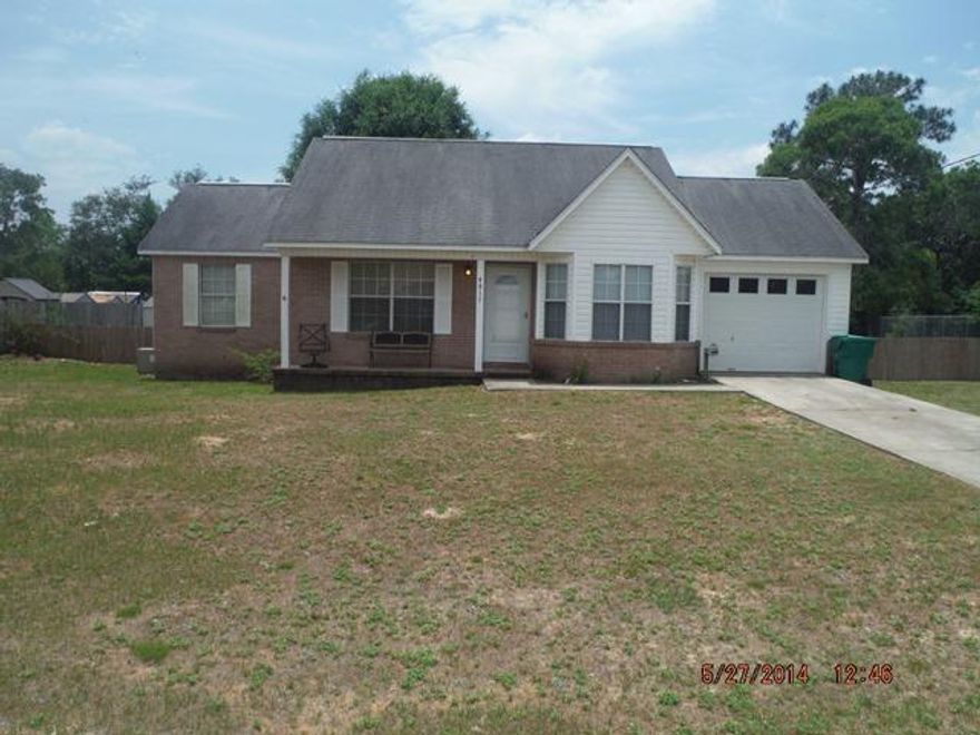 Property Foreclosed. Charming 3 Bd / 2 Ba home in Coronado Village situated on large lot. Home offers laminate flooring & eat-in kitchen. Home needs very little to be move in ready. Great starter home opportunity!