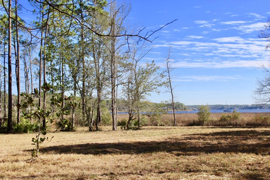 CROSS CREEK SHORES - Land