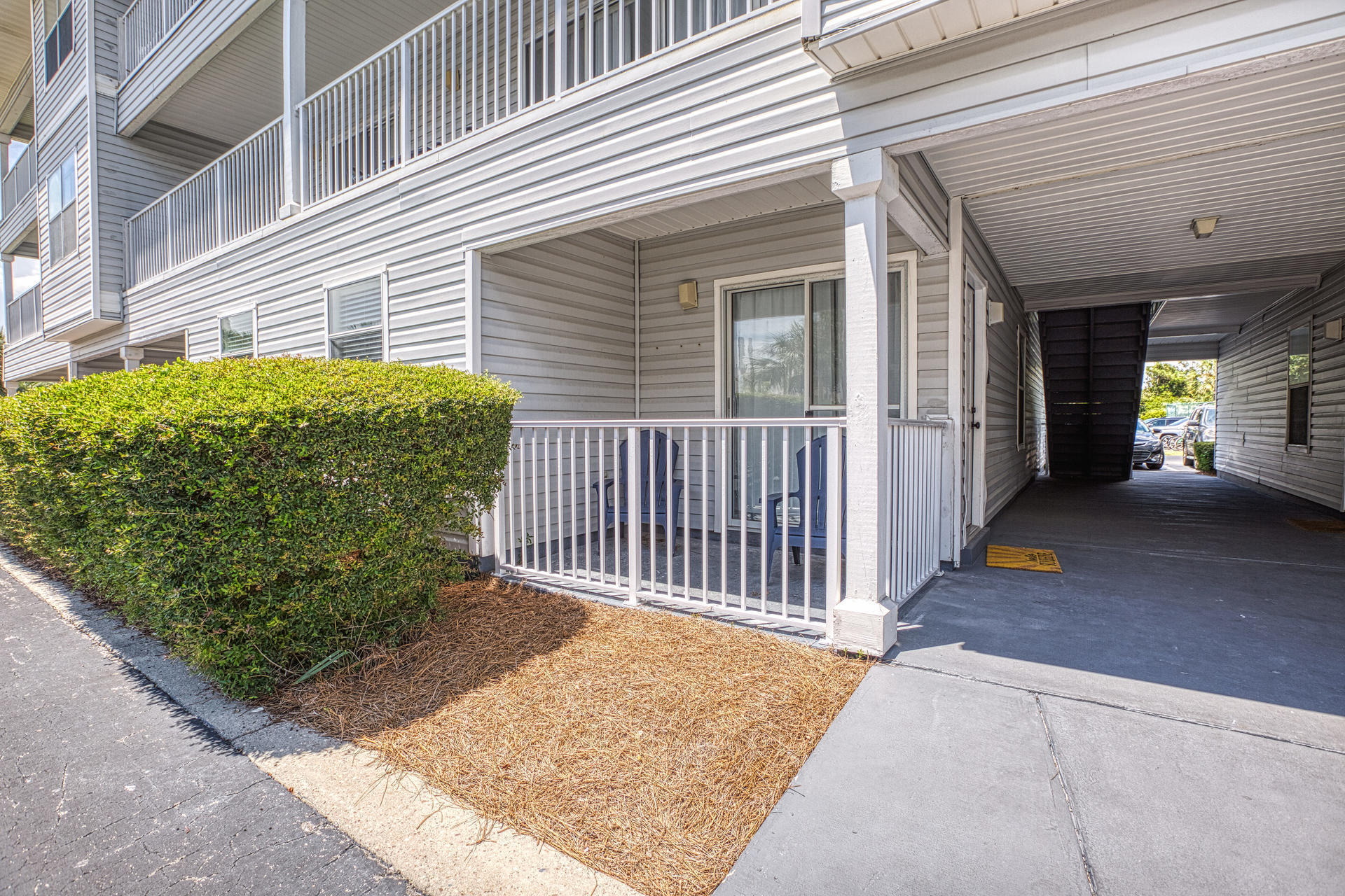 BEACHSIDE VILLAS CONDO - Residential