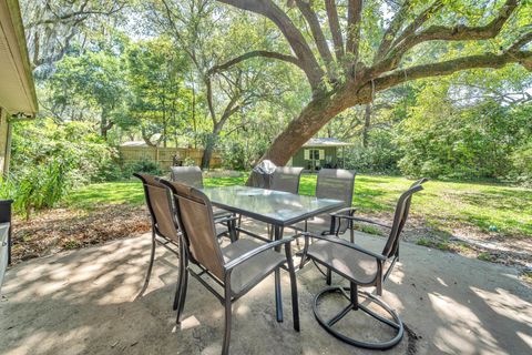 A home in Fort Walton Beach