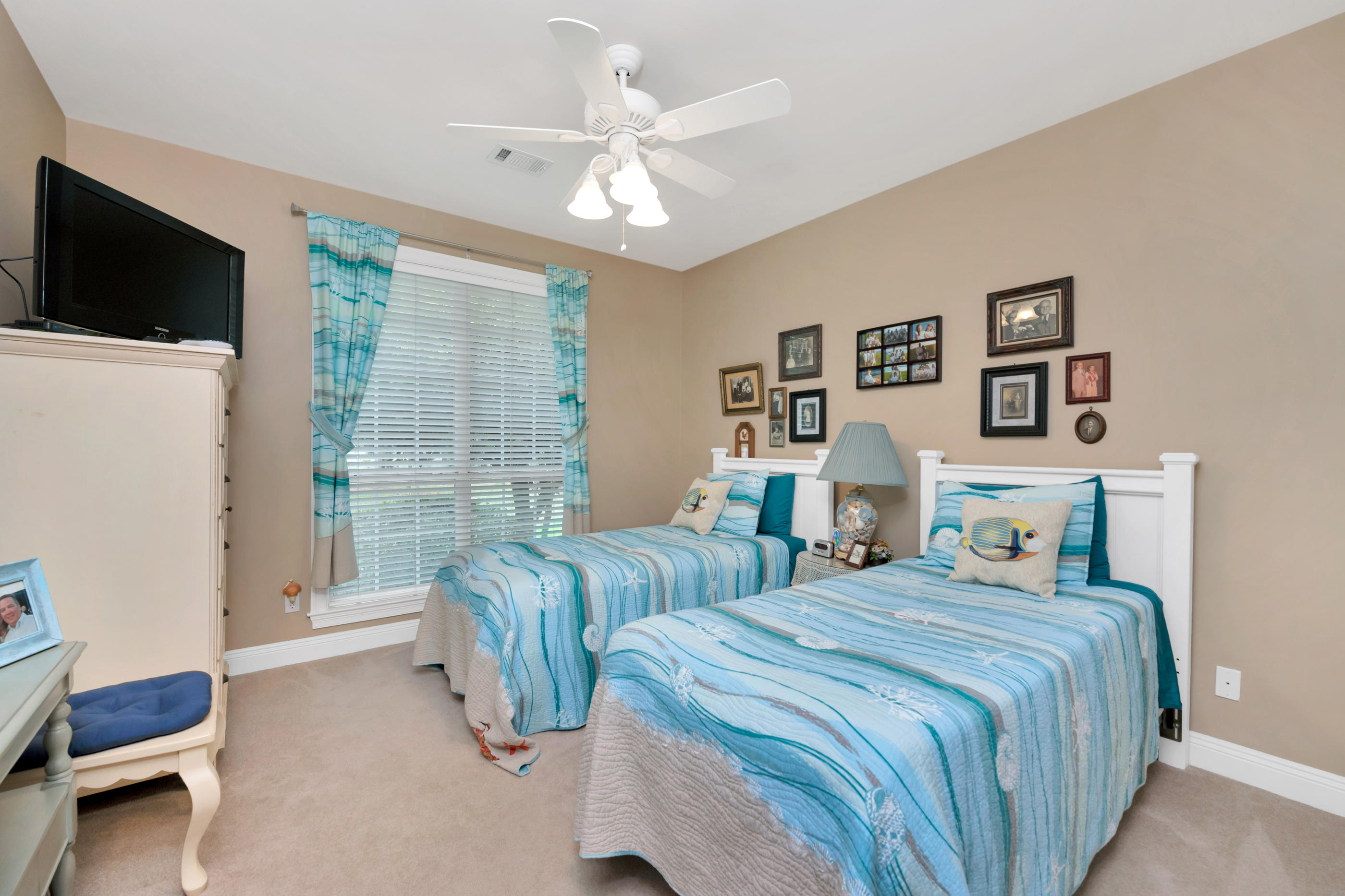 BLUEWATER BAY VILLAGE 1A - Residential