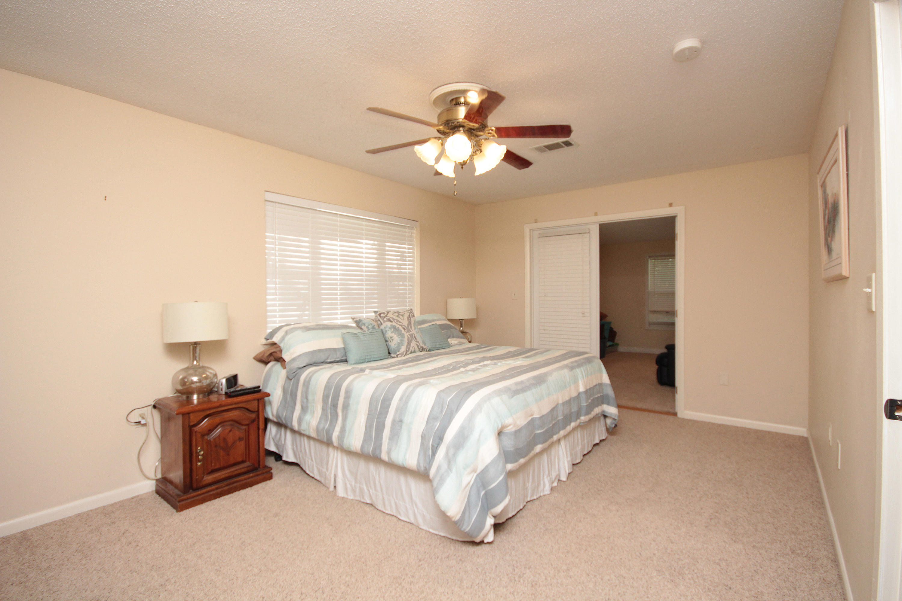 KENWOOD S/D 3RD ADDN - Residential