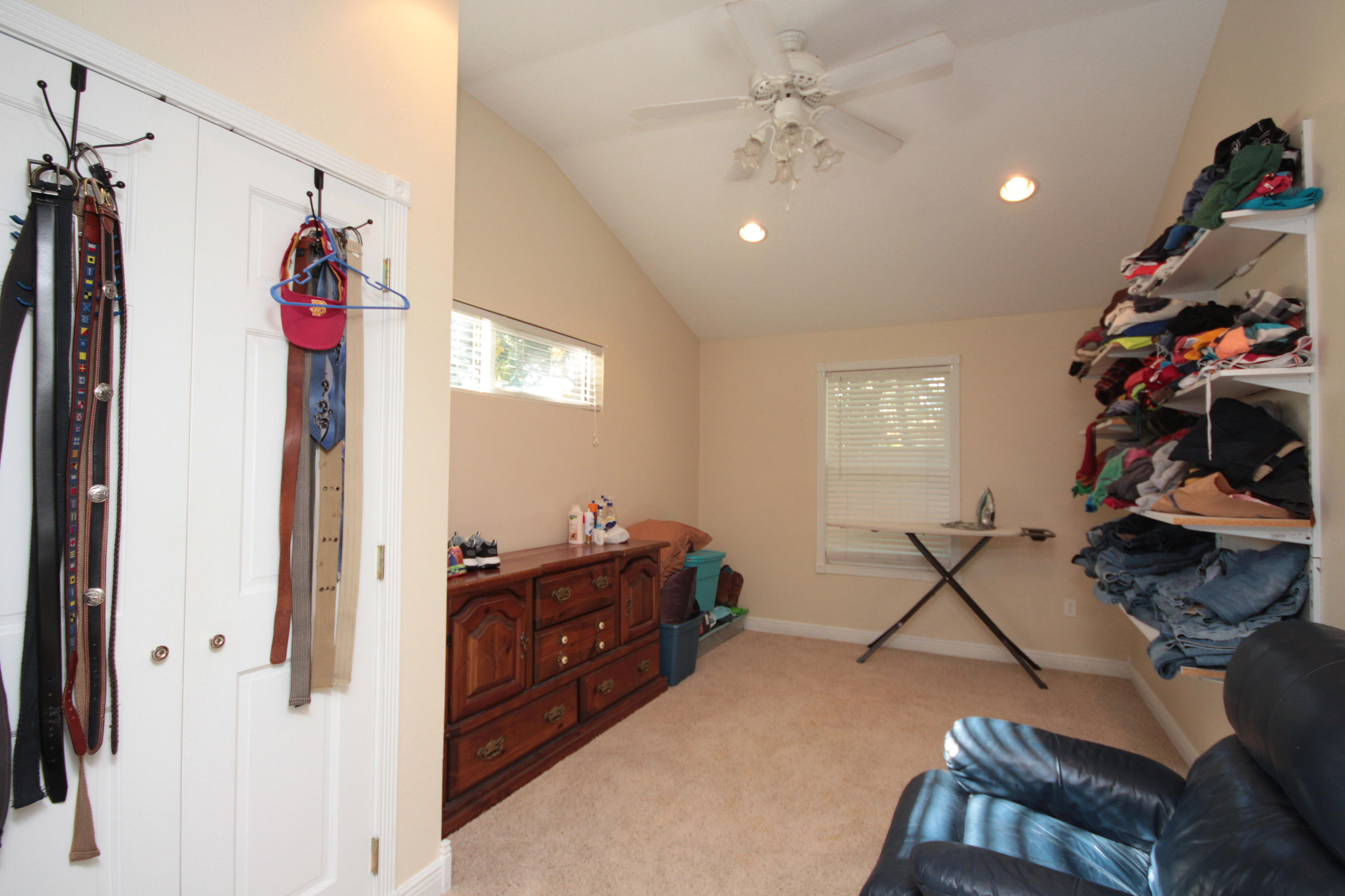 KENWOOD S/D 3RD ADDN - Residential