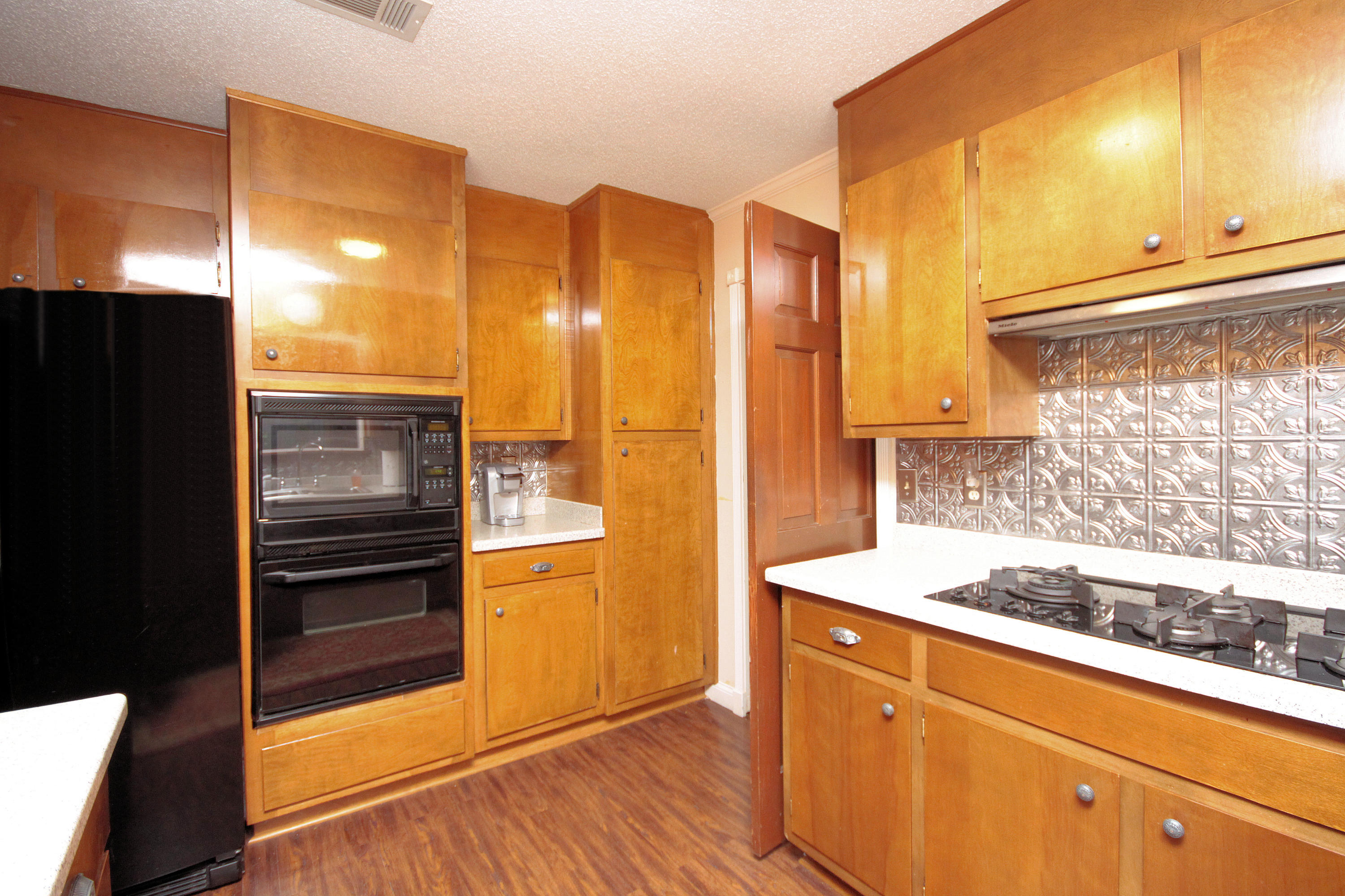 KENWOOD S/D 3RD ADDN - Residential