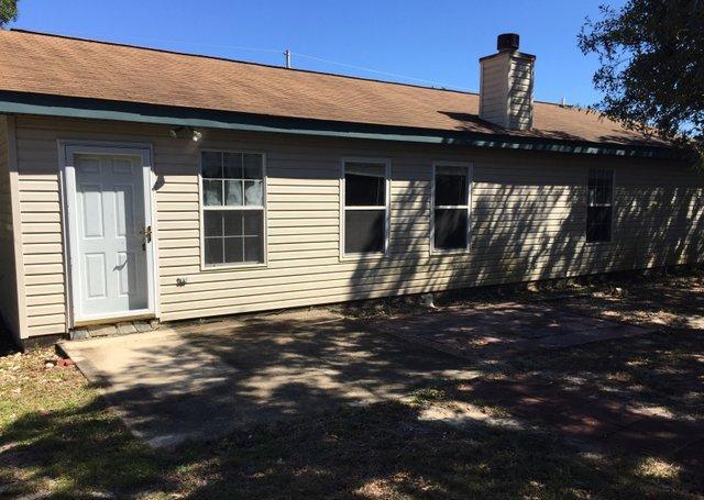 NAVARRE S/D 2ND ADDN - Residential