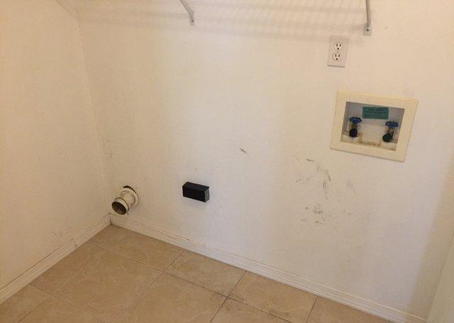 NAVARRE S/D 2ND ADDN - Residential