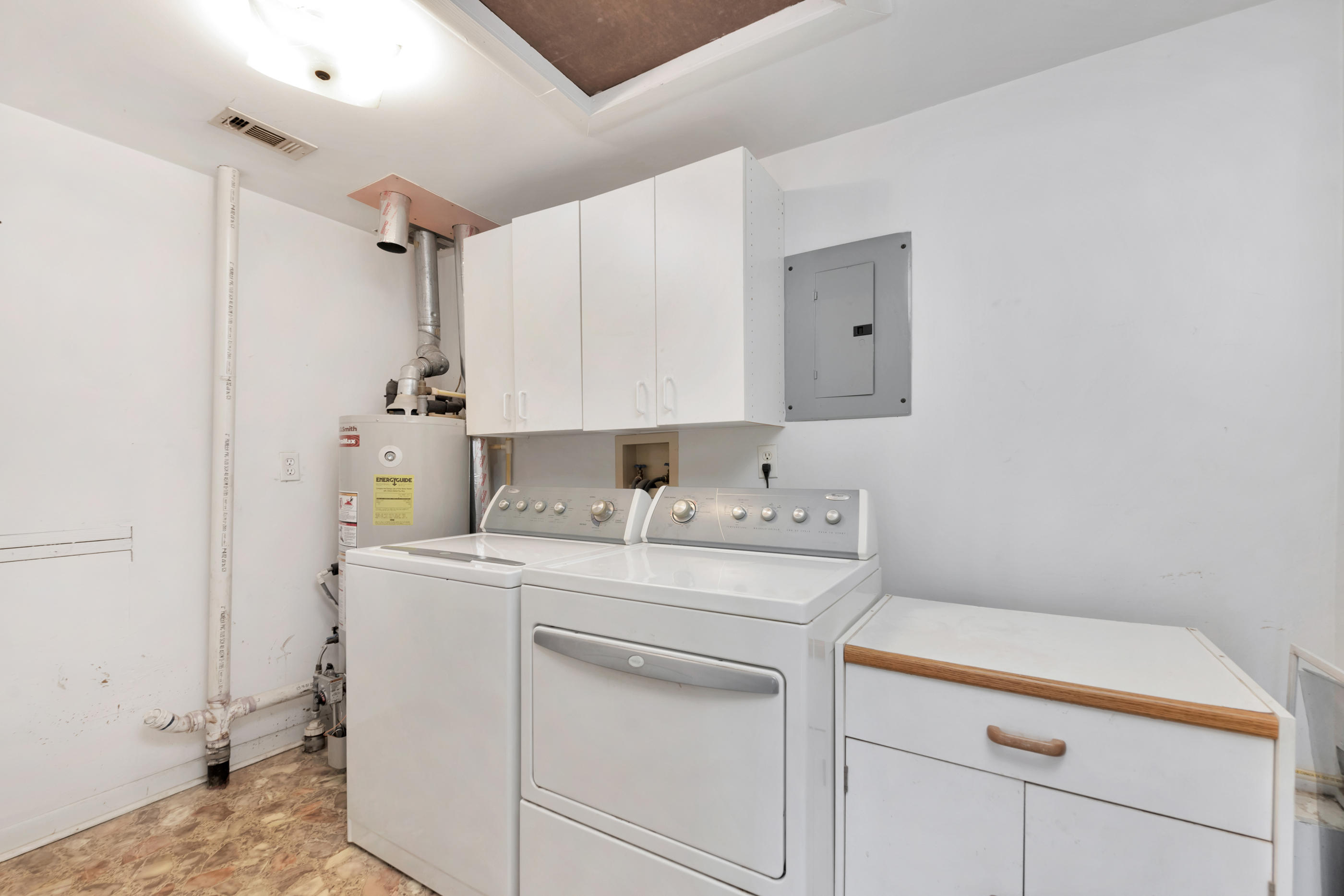 GARNIERS ADDS 1-7 (242208.00) - Residential