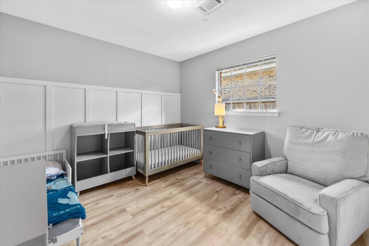 COLONY ESTATES - Residential Lease